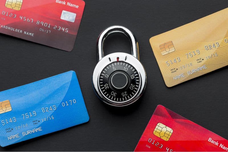 How does a credit card BIN work? Leia aqui What are card BINs used for