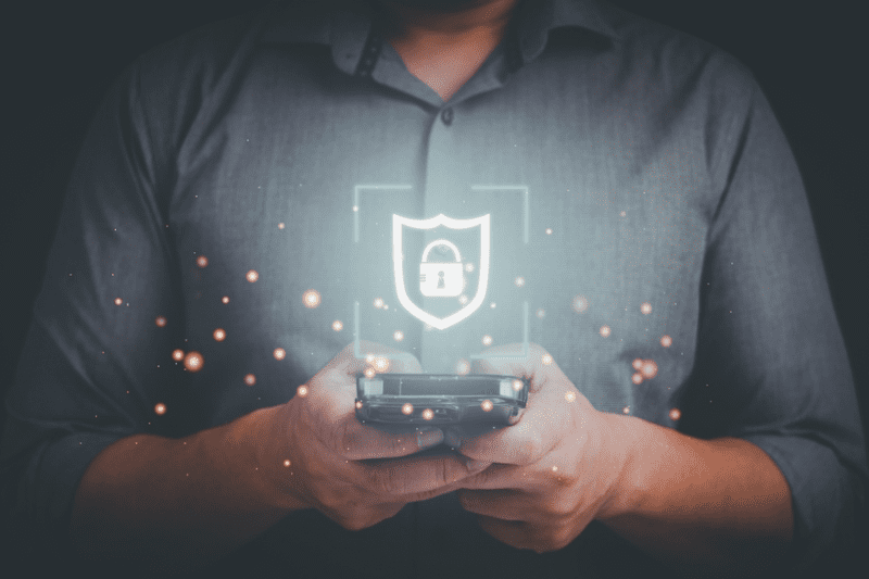 New Threat Intelligence Reveals Top 5 Threats to Mobile Devices