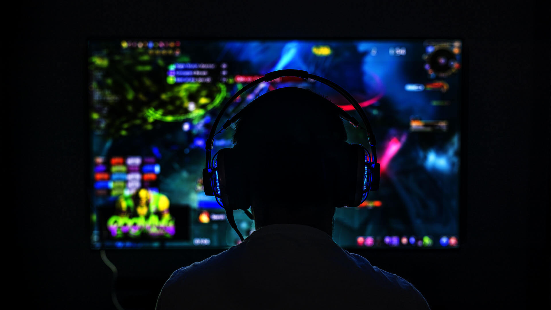 Read more about the article How to play videogames safely during the pandemic — The Ticker